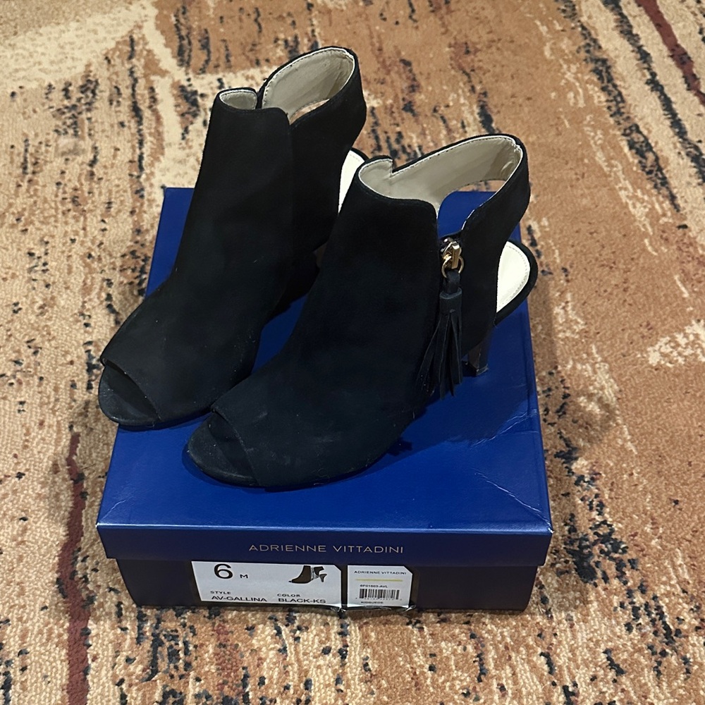 Adrienne Vittadini Black Tassel Ankle Booties